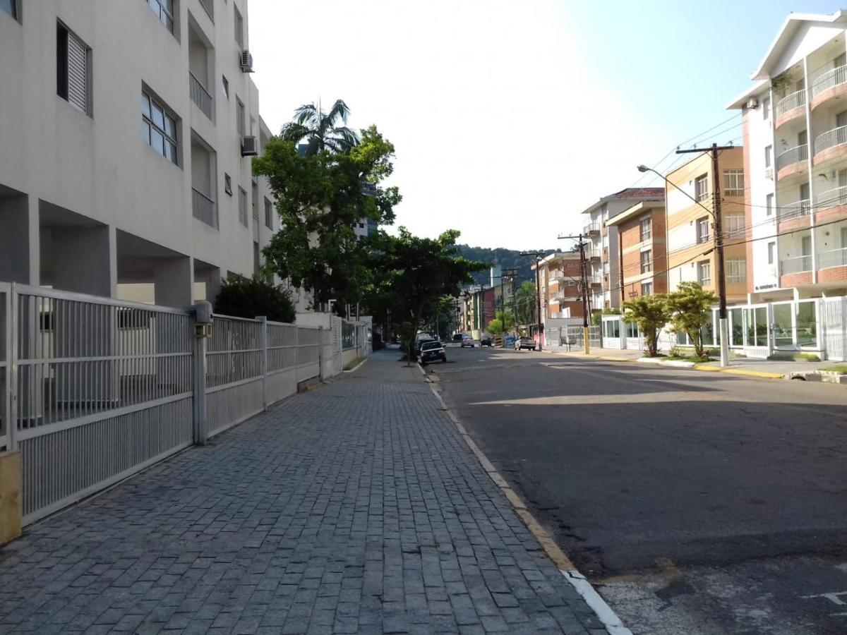 A 250M Da Praia Da Enseada Guarujá Exteriér fotografie